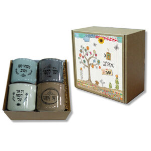 מארז לפסח עם ארבעה ספלים