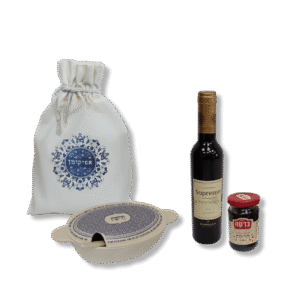 שקית אפיקומן כחול לבן עם יין – מתנות לפסח