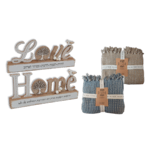 שמיכה ומילים מעוצבות – מתנות לעובדים