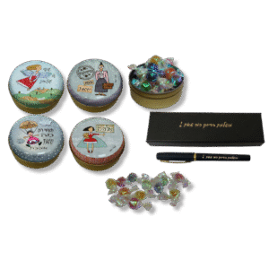 קופסת השראה עם סוכריות ועט – מתנה לנשים