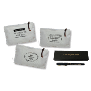 נרתיק מעוצב ועט – מתנות לנשים