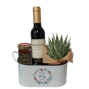 מארז חג עם עציץ – מתנות לפסח לעובדים וללקוחות