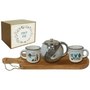 מתנה לפסח עם קנקן וספלים