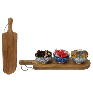 מתנה לר"ה - קרש חיתוך וקערות במילוי מתוקים